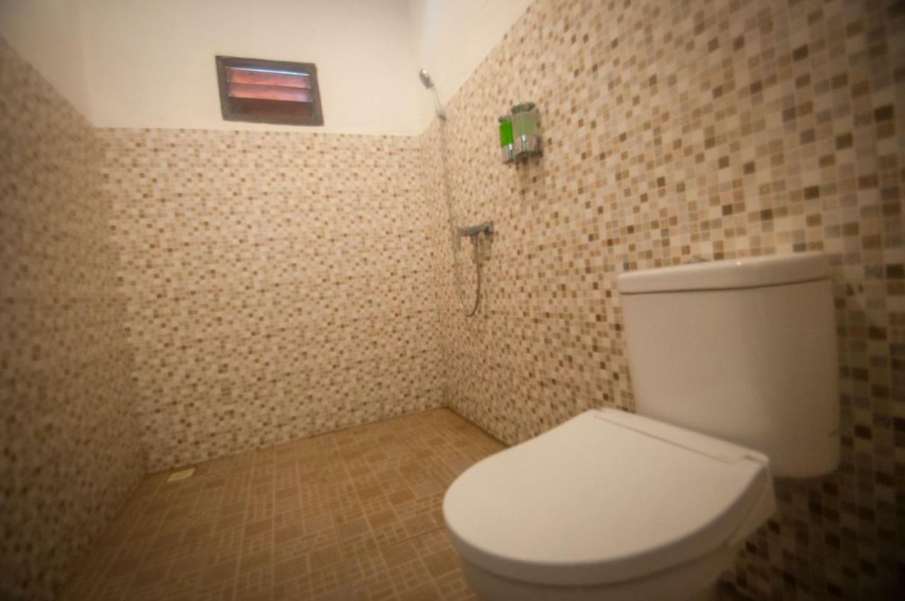 Japa Bungalow Sakti Exteriör bild